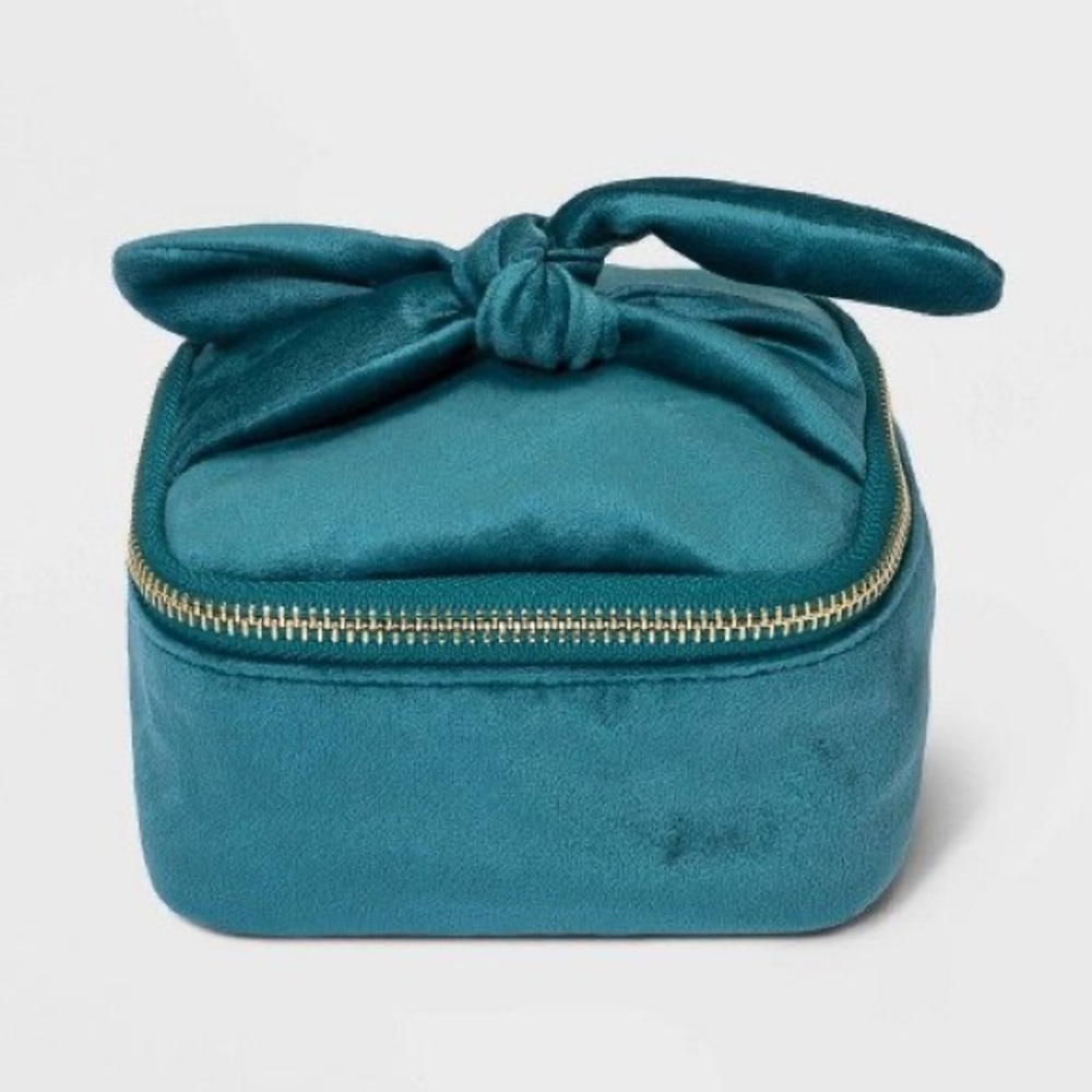Soft Velvet Sided Jewelry Organizer with Bow - A New Day Teal Blue